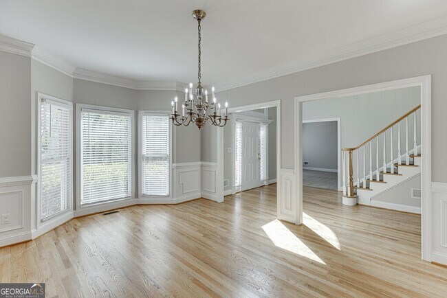 Building Photo - 9345 Riverclub Pkwy