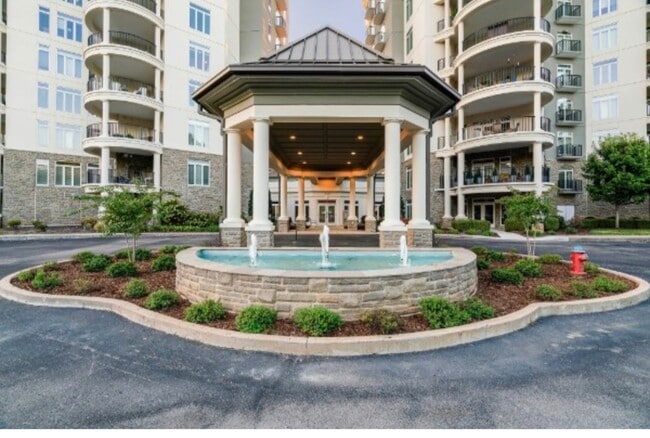 Building Photo - 400 Warioto Way