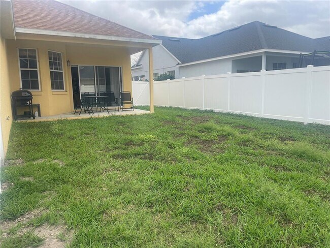 Building Photo - 3312 Ashmount Dr