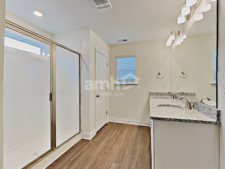 Building Photo - 17322 Alydar Commons Ln