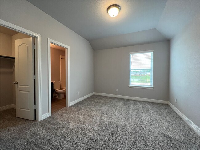 Building Photo - 3214 Aster Mdw Wy