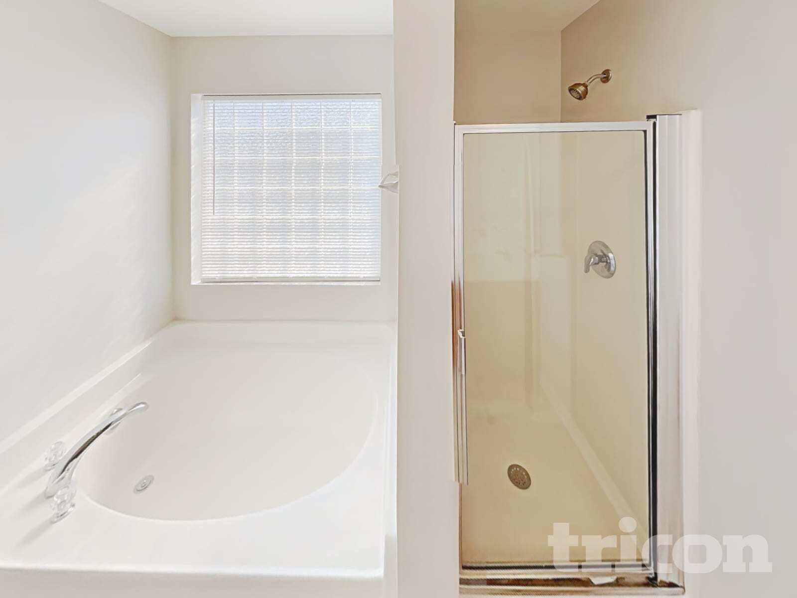 Building Photo - 413 Stoney Run Dr