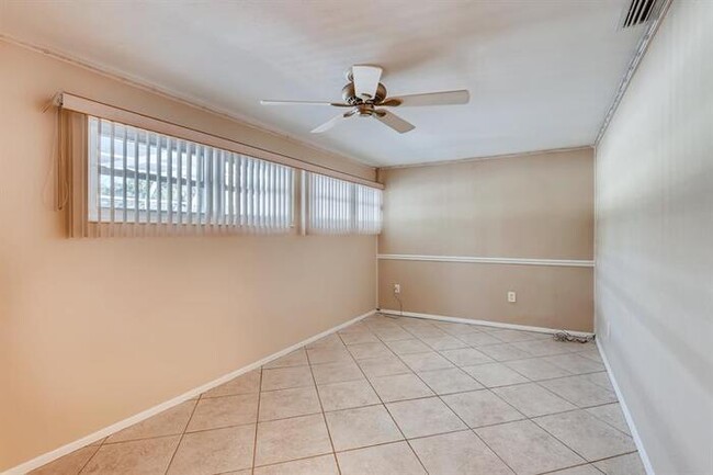 Building Photo - 2505 Wood Street, Sarasota, FL, 34237