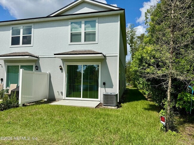 Building Photo - 5989 Ortega Lk Dr