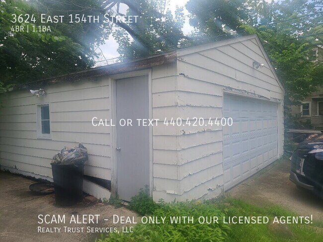 Building Photo - 3624 E 154th St