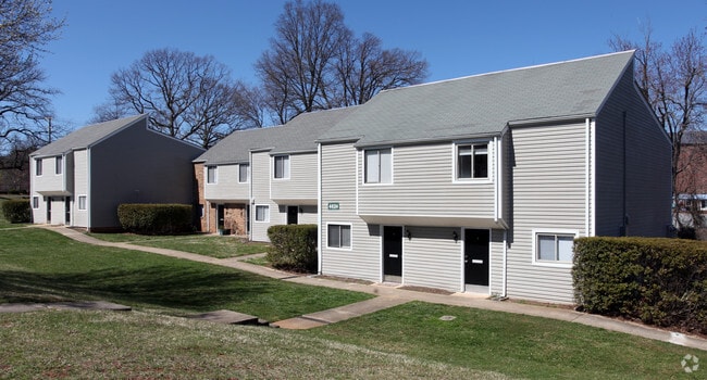 Building Photo - Ridgewood Apartments