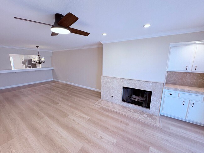 Building Photo - 3207 Moritz Dr