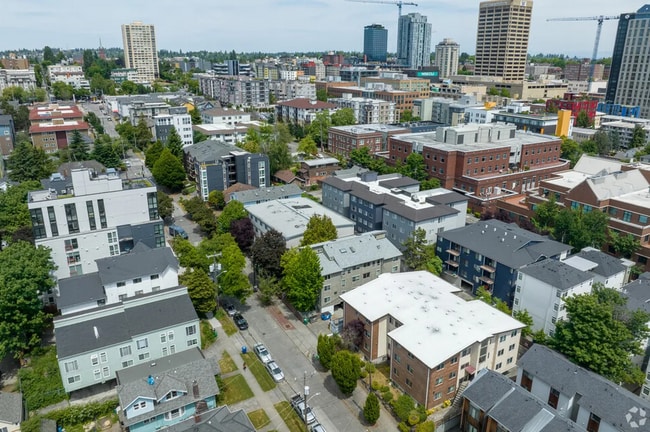 Building Photo - Alder Apartments