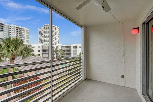 Building Photo - 1541 S Ocean Blvd