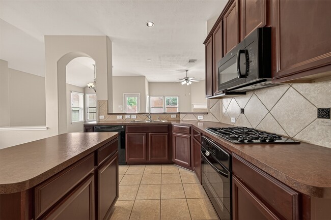 Building Photo - 25918 Silver Timbers Ln