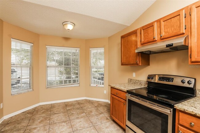 Building Photo - 6787 Brittany Chase Ct