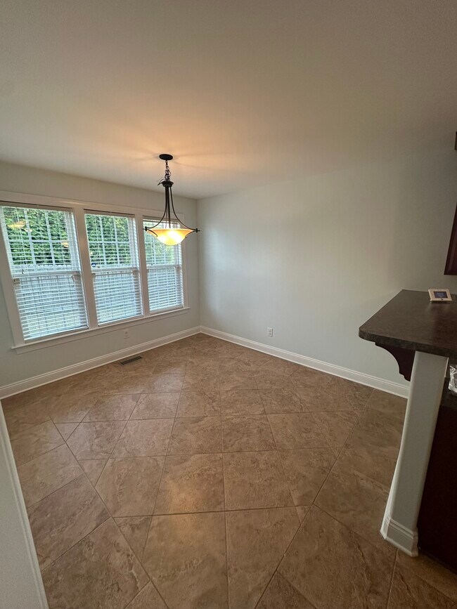 Building Photo - 66 Waxflower Dr