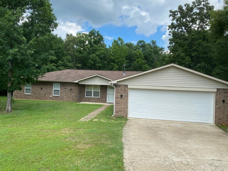 Building Photo - 720 Tennessee Acres Dr