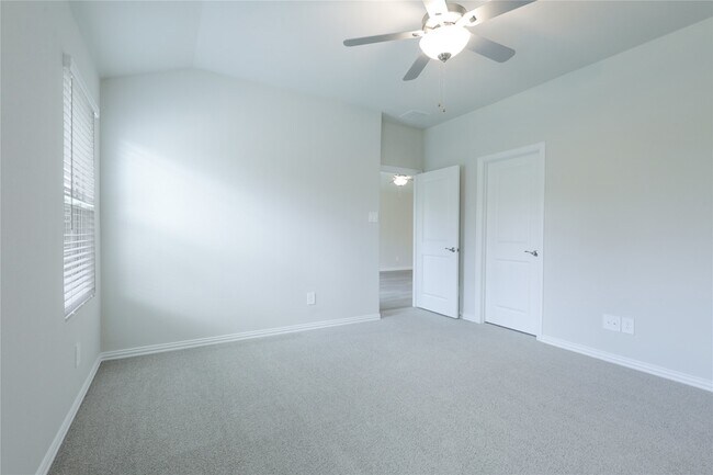 Building Photo - 3406 Pat Mayse Dr