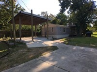 Building Photo - 505 Youpon Dr