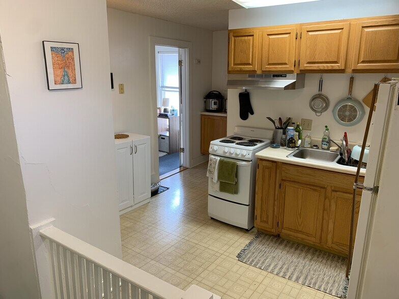 Building Photo - 1329 Connecticut St