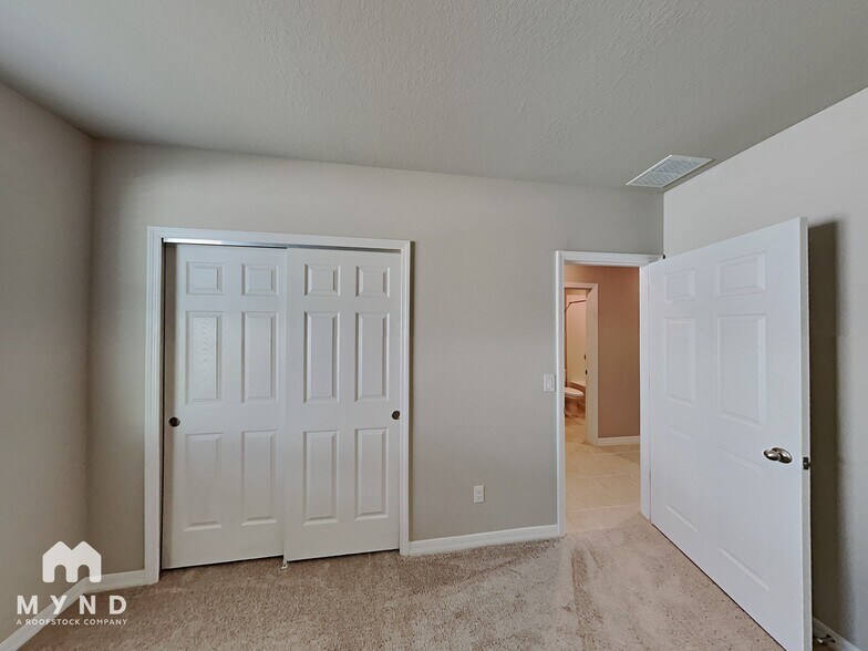 Building Photo - 188 Towns Cir