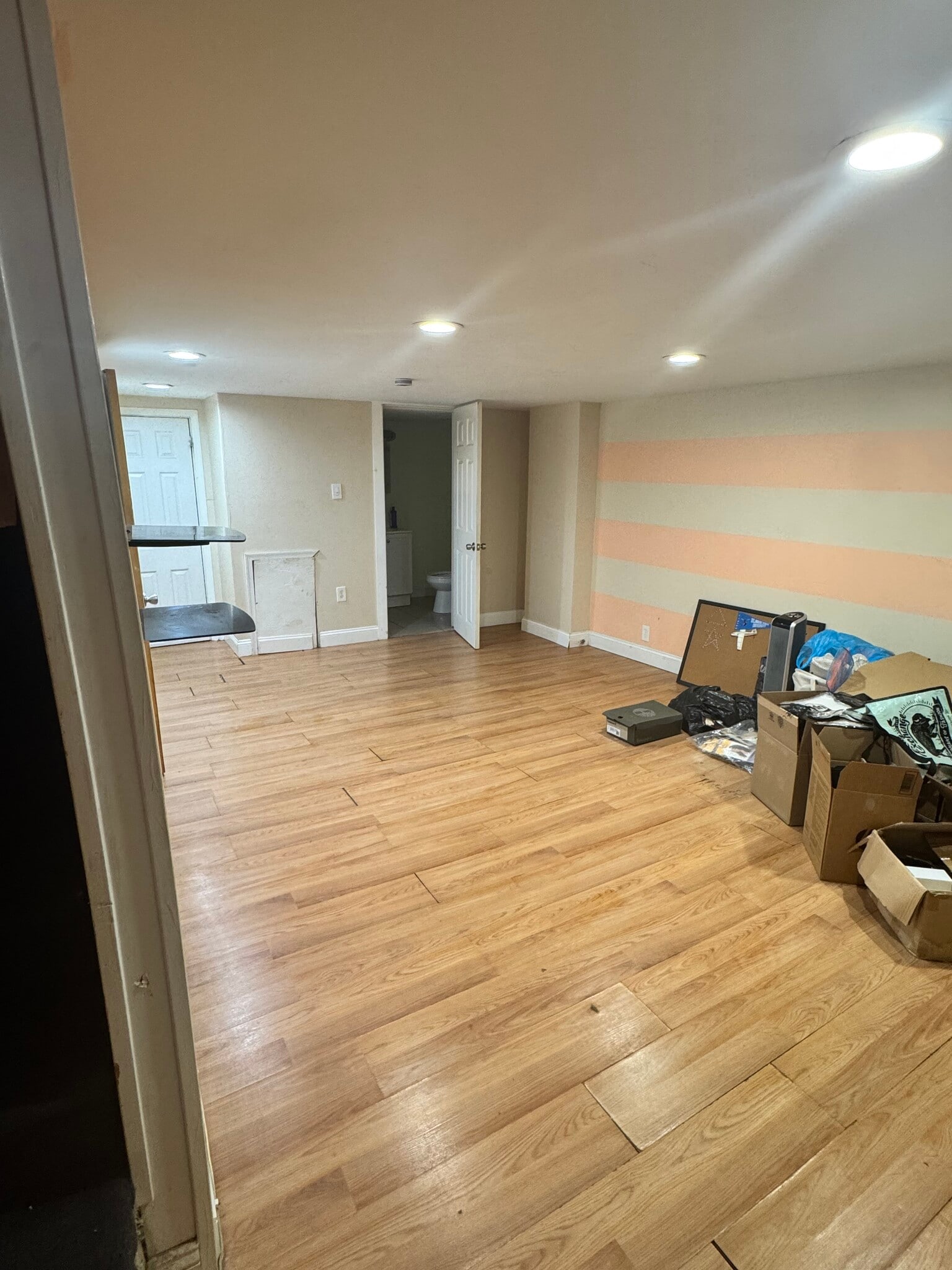 Building Photo - 1357 Westbury Dr