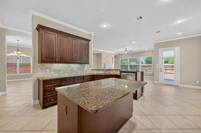 Building Photo - 4435 Calvet Forest Dr