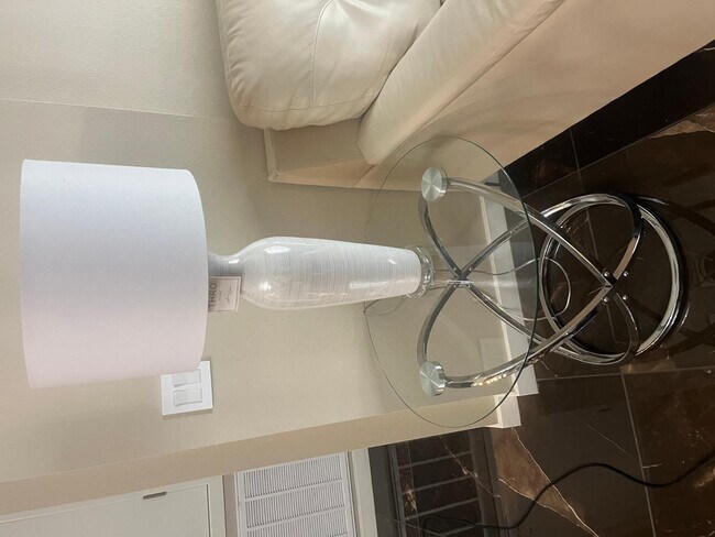 Building Photo - 2511 W Queen Creek Rd