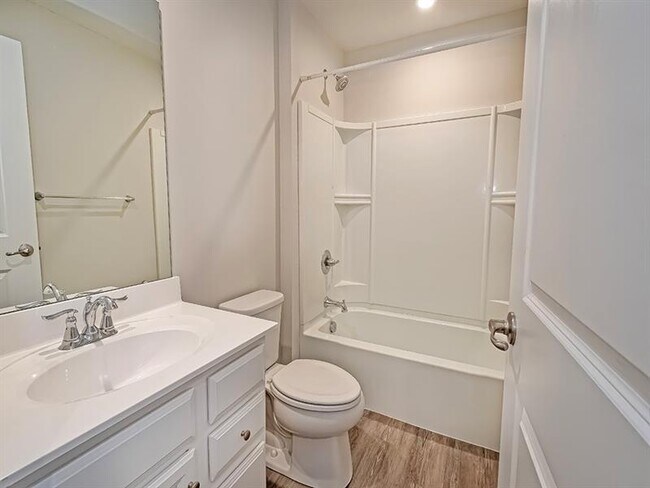 Building Photo - 117 Melinda Ct