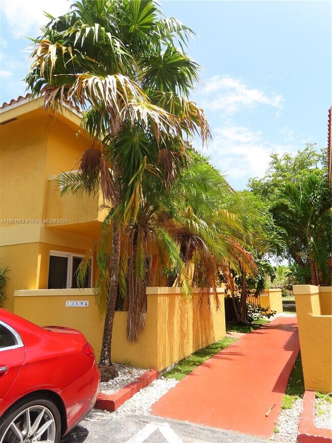 Building Photo - 13894 SW 65th Terrace