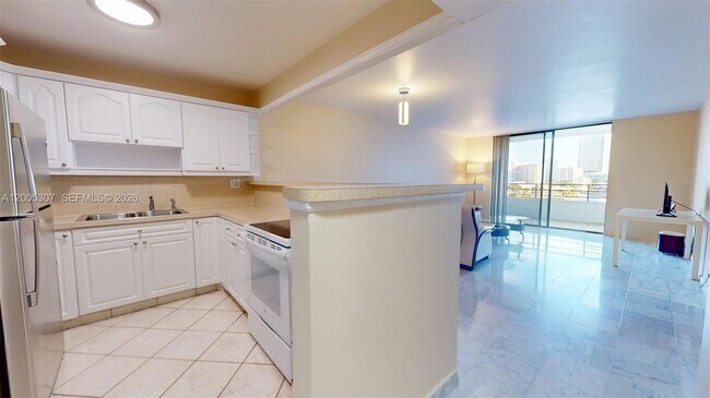 Building Photo - 500 Three Islands Boulevard