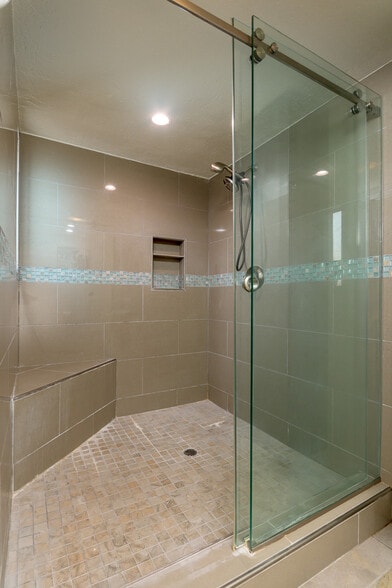 Building Photo - 231 Bethany Rd