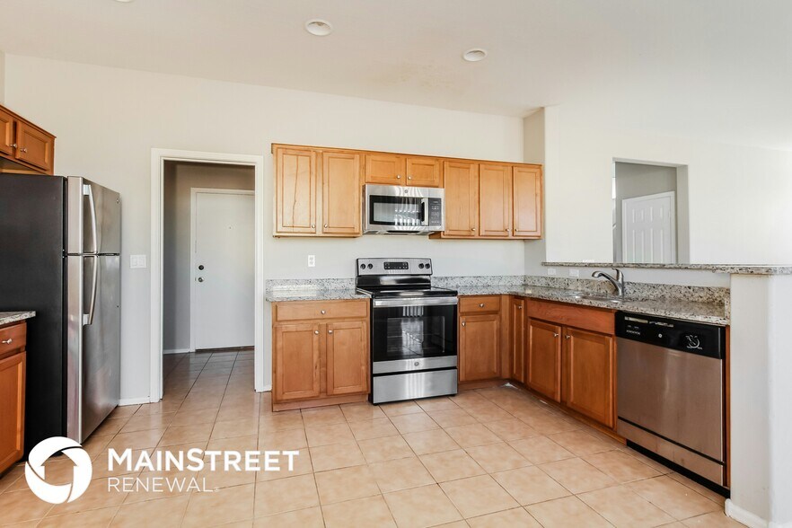 Building Photo - 7418 W St Catherine Ave