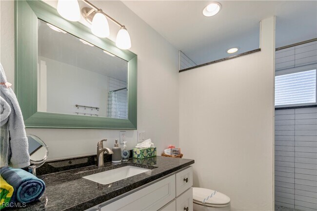 Building Photo - 2790 Teal Ct
