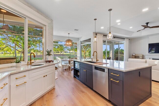 Building Photo - 15611 Milan Ct