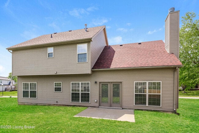 Building Photo - 11334 Top Walnut Loop