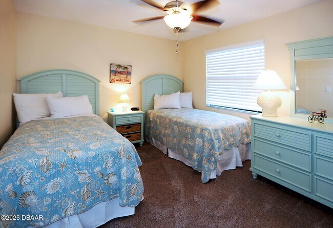 Building Photo - 1571 S Atlantic Ave