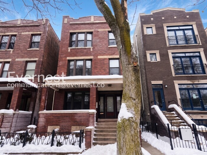 Building Photo - 821 N Winchester Ave