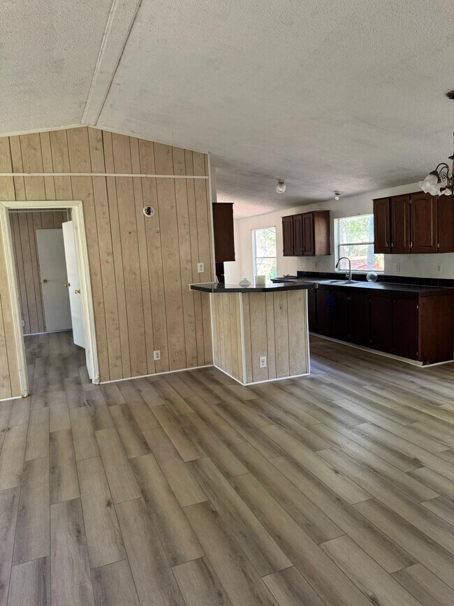 Building Photo - 30307 Turriff Cir