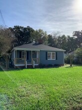 Building Photo - 111 Ellinor St