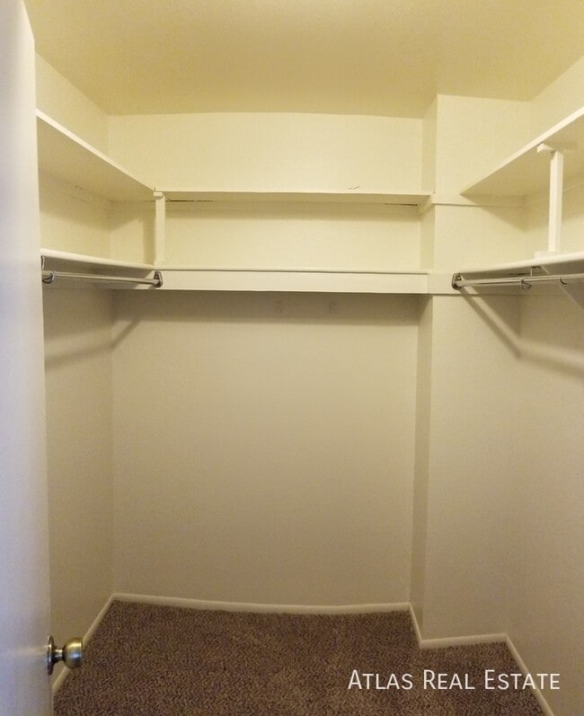 Building Photo - 3121 W 133rd Cir