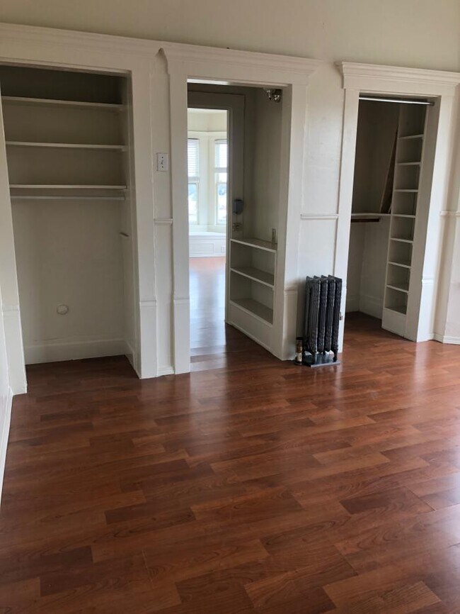 Building Photo - 1 bedroom in San francisco CA 94117