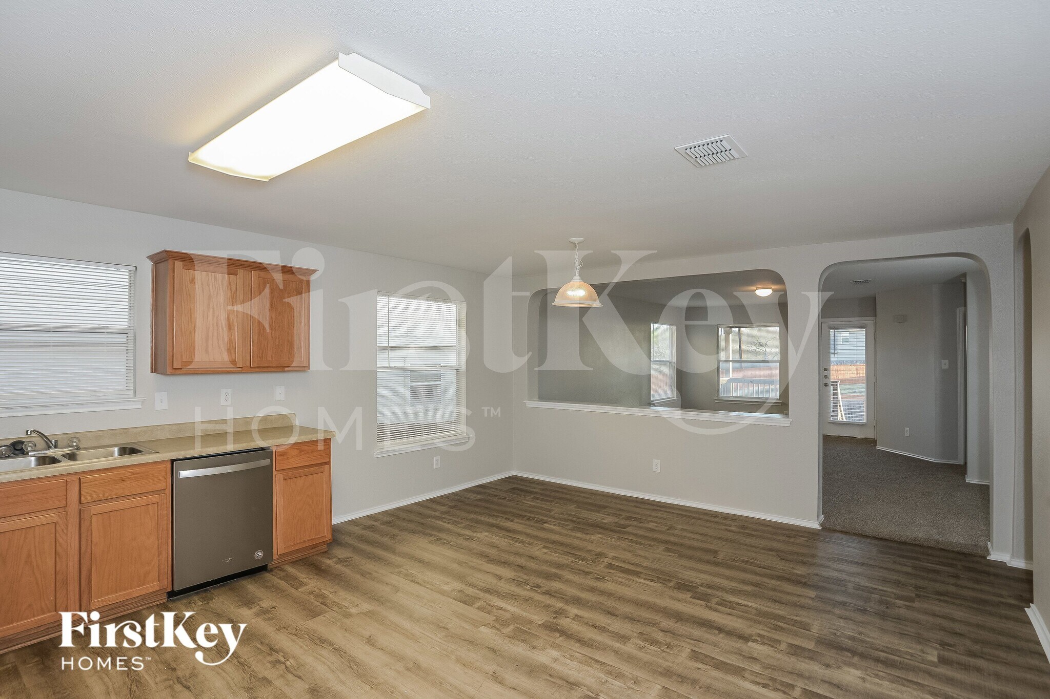 Building Photo - 7367 Lyia Br