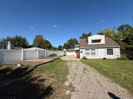 Building Photo - 19071 Toepfer Dr