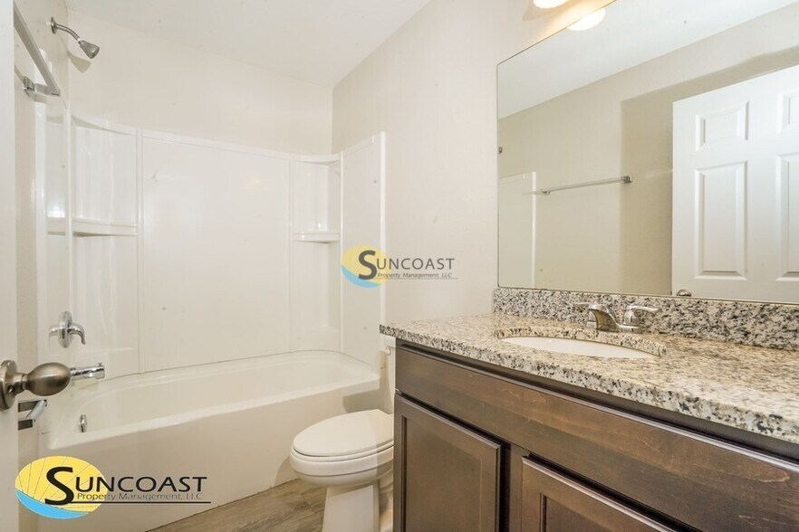 Building Photo - 33 Juniper Pass Dr