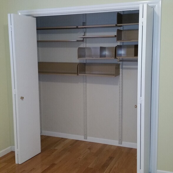 guest room closet - 2221 Homewood Dr