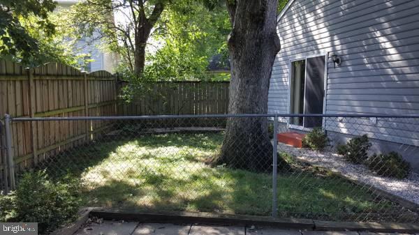 Building Photo - 7715 Idylwood Rd