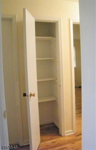 Building Photo - 65 Wolf Pl