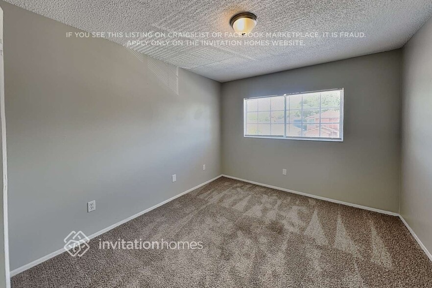 Building Photo - 11041 Einbender Rd