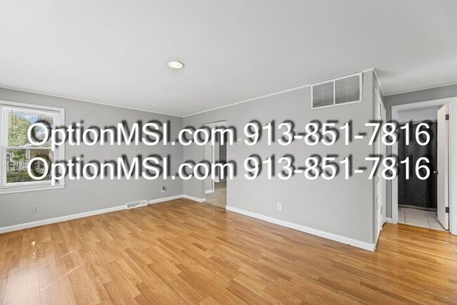 Building Photo - Beautiful 3-bedroom home now available!