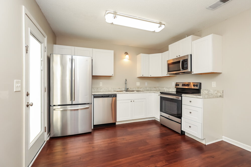 Building Photo - 5066 Cornelius Dr