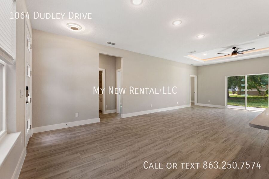 Building Photo - 1064 Dudley Dr