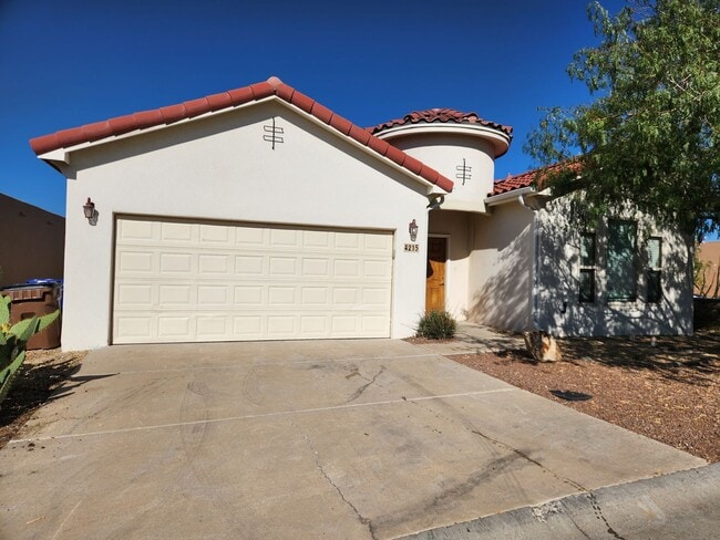 Primary Photo - 4215 Franzia Rd