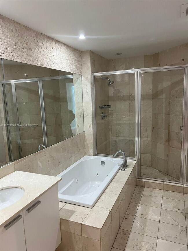 Building Photo - 3131 NE 188th St